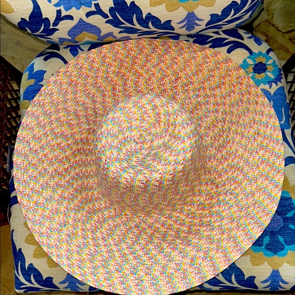 A Beautiful Sun Hat Sparkly Pink Light Blue Yellow and White Tweed;Its So Pretty - Picture 1 of 12